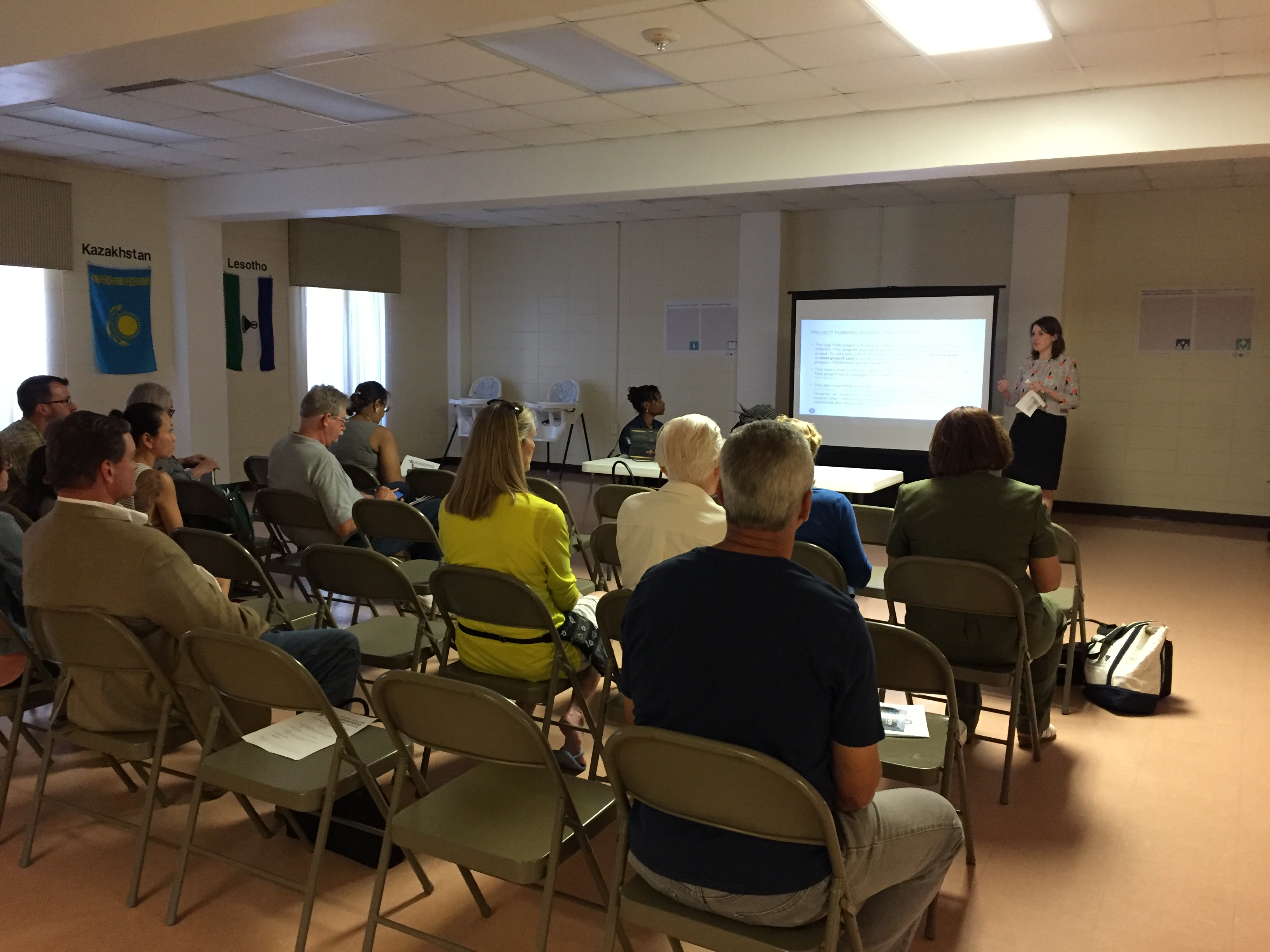 OAK PARK STORMWATER MANAGEMENT & FLOOD MITIGATION PROJECT MEETING COLLECTS INPUT FROM RESIDENTS