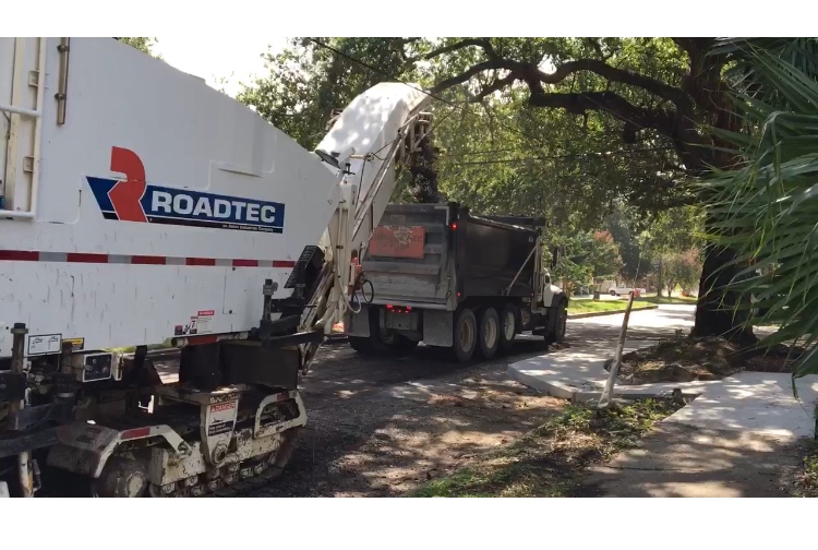 FONTAINEBLEAU REPAVING PROJECT USING INNOVATIVE TECHNOLOGY