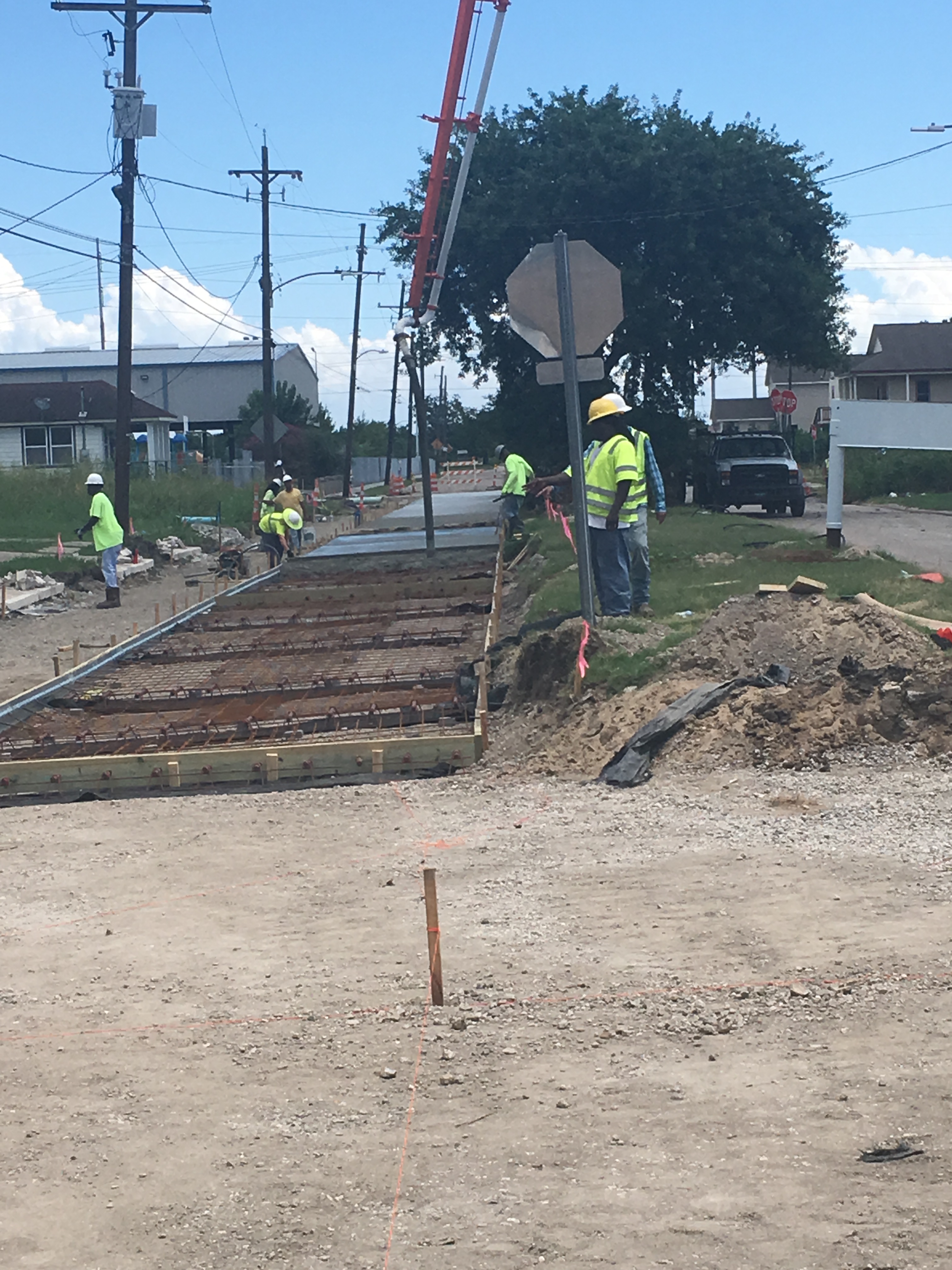 CREWS WORK CONSECUTIVE WEEKENDS ON LOWER NINTH WARD NORTHEAST PROJECT