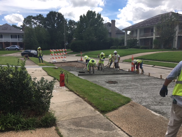 CREWS COMPLETE ALL WATERLINE TIE-INS ON LAKEWOOD GROUP A PROJECT