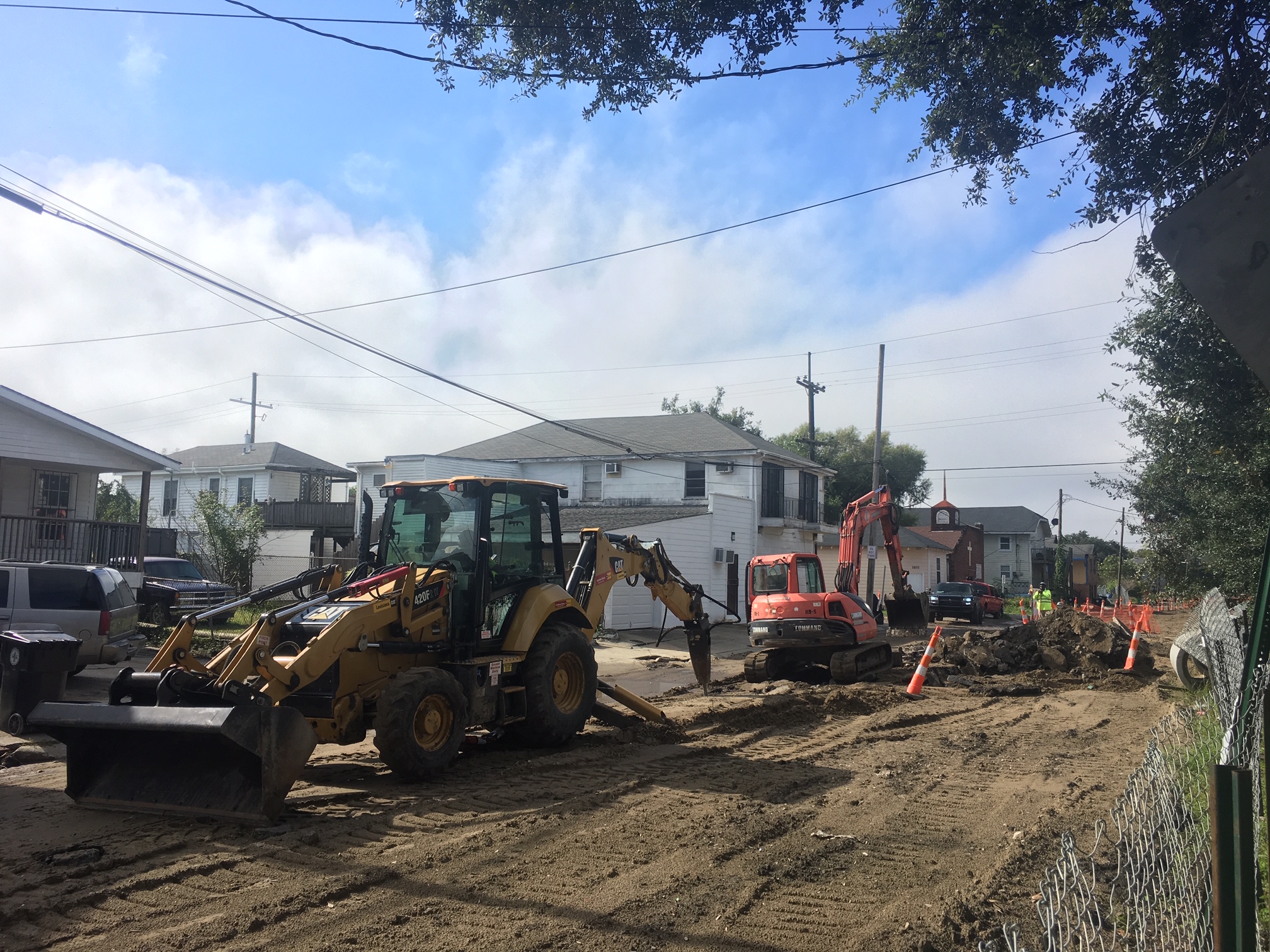 COMMAND CONSTRUCTION INDUSTRIES, LLC CREWS SCHEDULED TO COMPLETE S. GALVEZ STREET PROJECT THIS YEAR