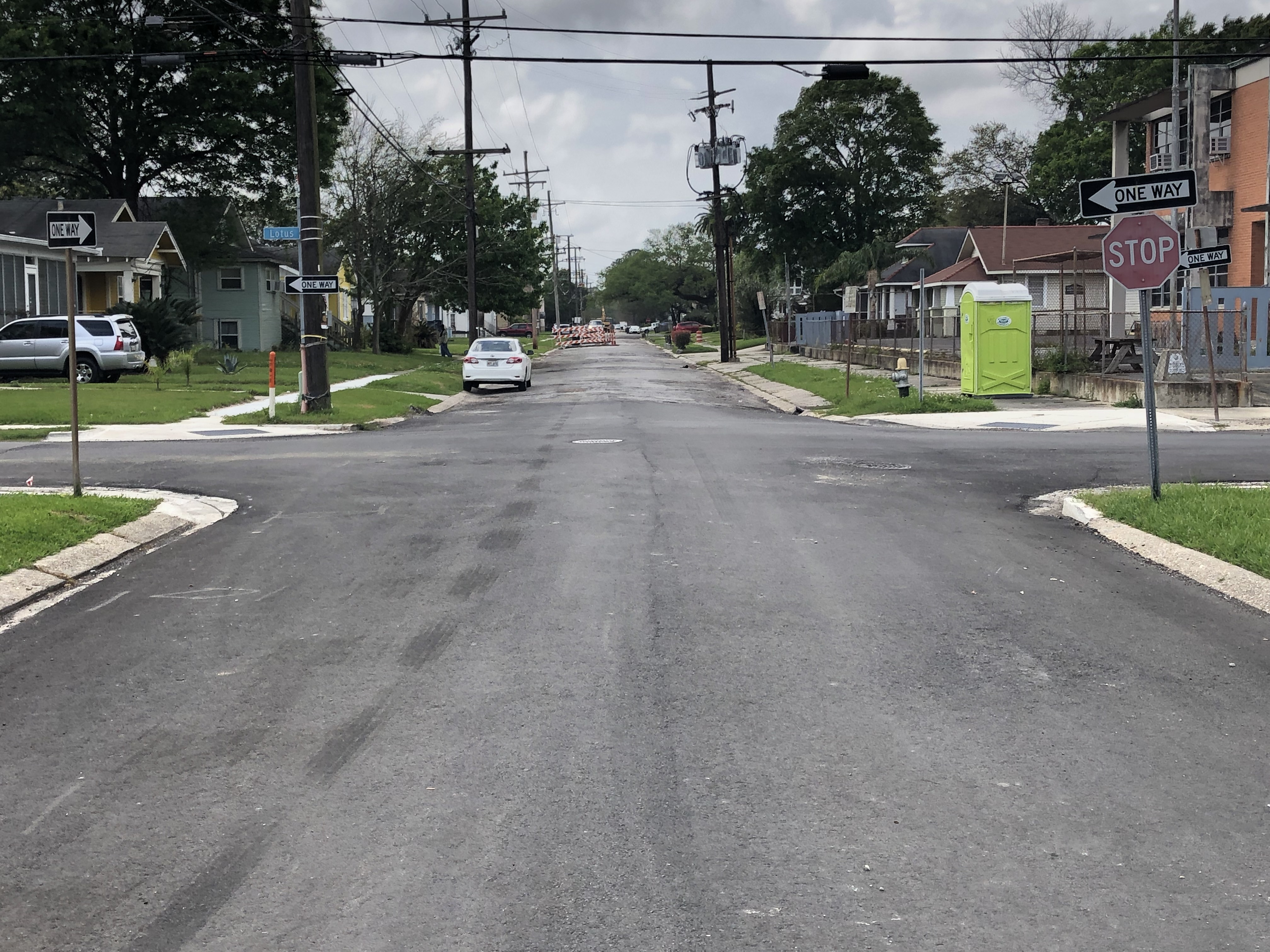 CREWS COMPLETE PROJECT ADJUSTMENTS IN GENTILLY TERRACE