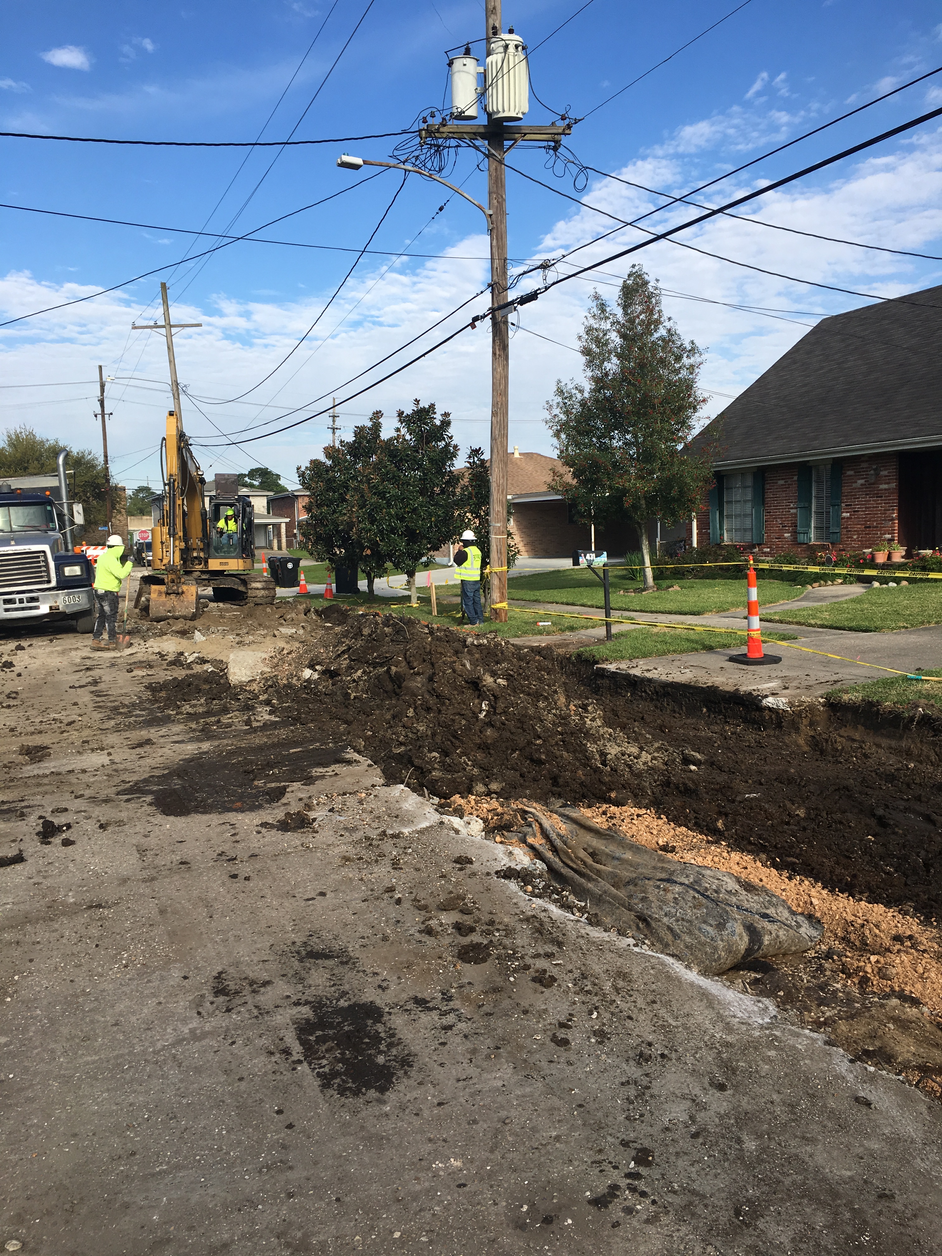 CONSTRUCTION CREWS ADDRESS LEAKS IN WEST END