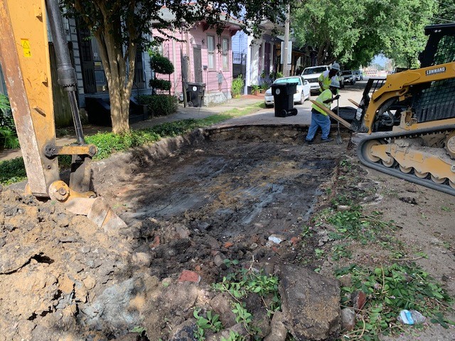 EXISTING ROADWAY REMOVAL AND NEW PAVEMENT UNDERWAY AS PART OF TREME-LAFITTE GROUP A PROJECT