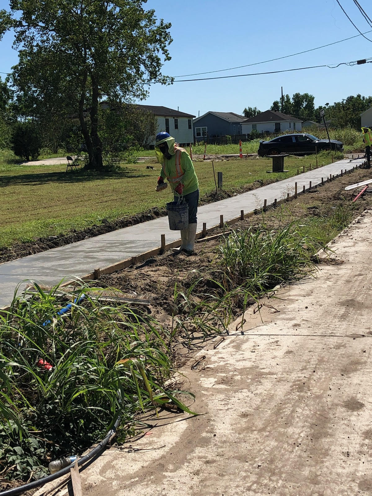 CREWS CONTINUE WATER LINE WORK ON THE LOWER NINTH WARD NORTHWEST PROJECT B