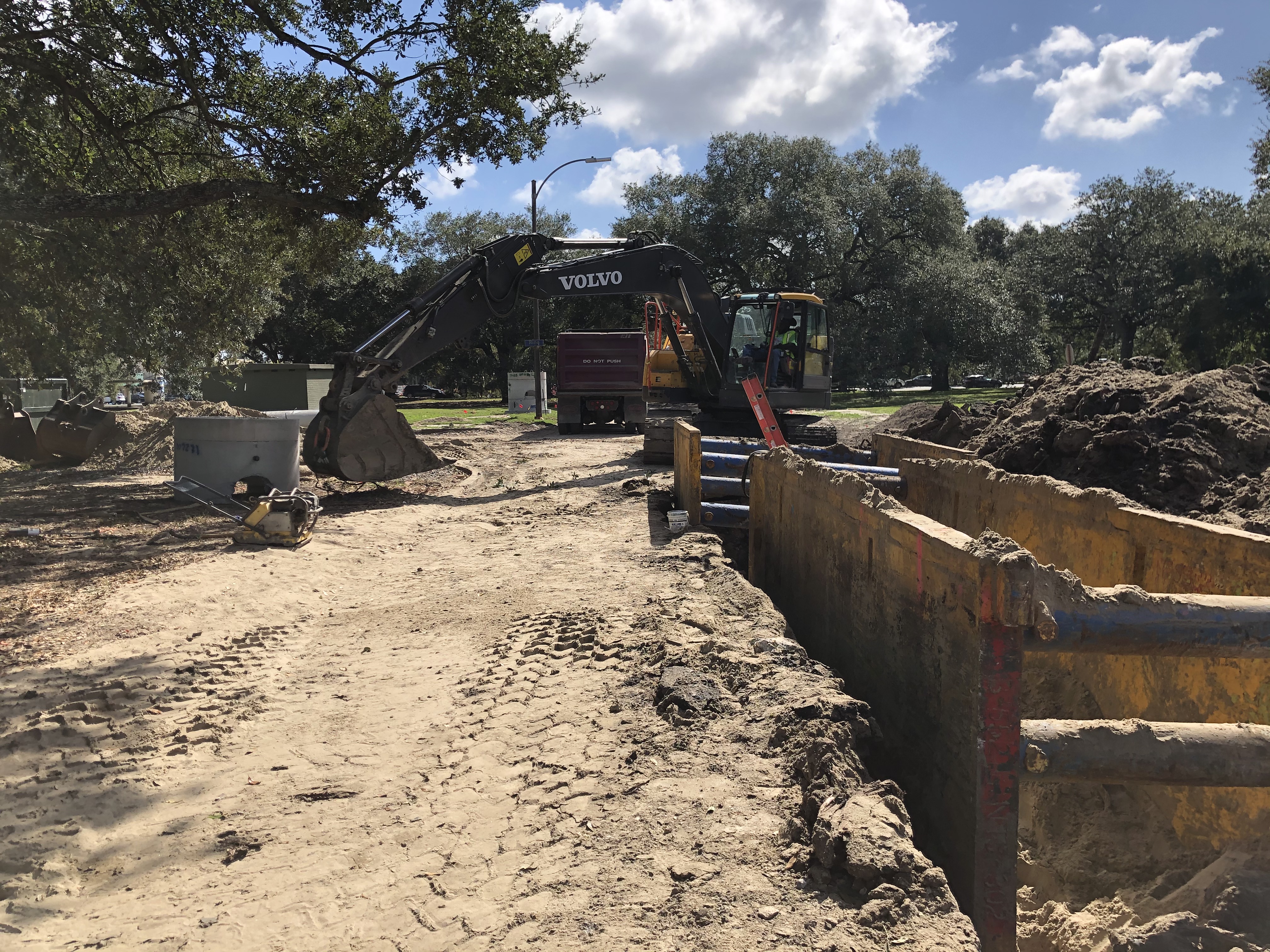 SEWER AND WATER MAINS INSTALLED ON SOUTHBOUND CANAL BOULEVARD