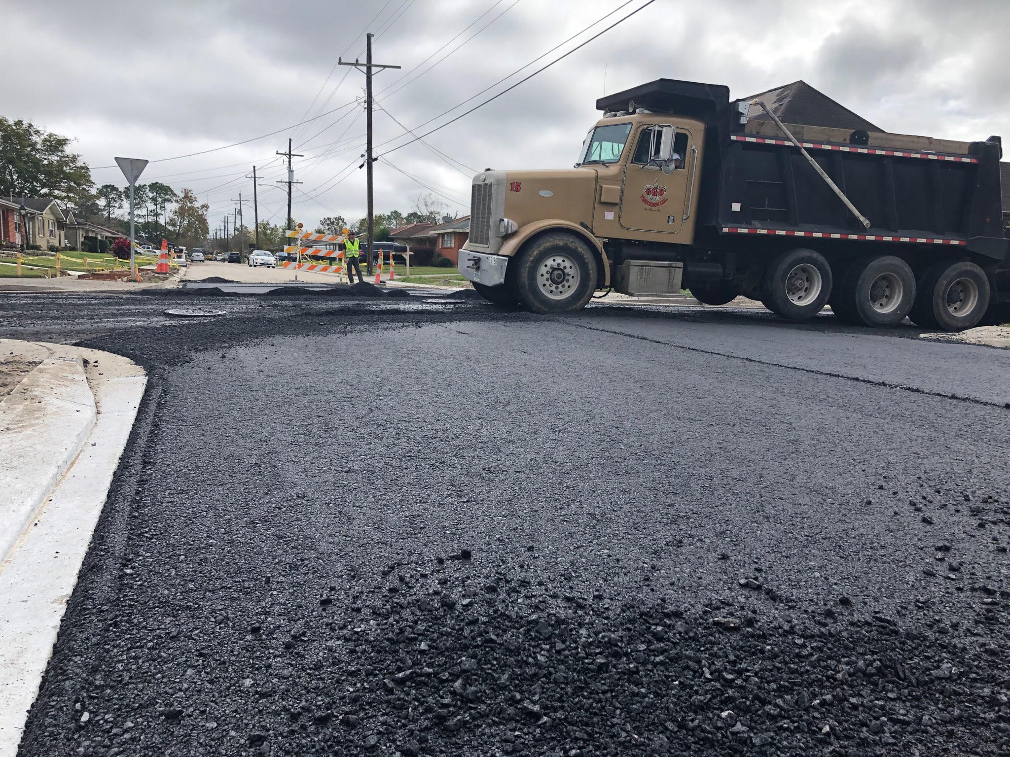 ROADWAY PAVING TO BE COMPLETE BY DECEMBER ON READ EAST GROUP B PROJECT